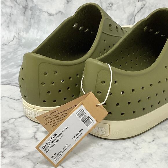 Native Shoes Mens 9 Rookie Green Jefferson Slip On Sneaker Perforated P2-65 - Picture 8 of 9